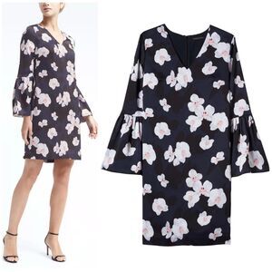 Banana Republic Floral Bell-Sleeve Dress in Navy
